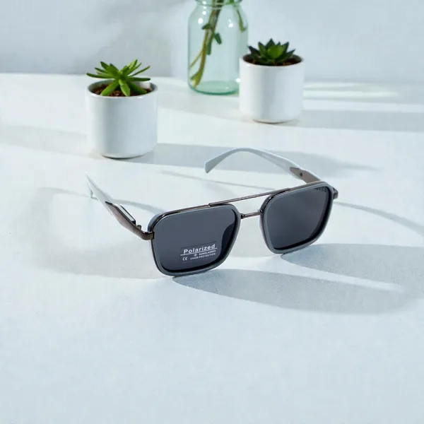 SwamiRaj_EyeWorld_Premium_Branded_Sunglasses_with_Stylish_Rich_Looking_UV_Protected_Polarized_Sunglasses_(PR_58524_Grey)