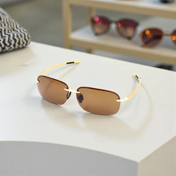 SwamiRaj_EyeWorld_Sporty,_Medium,_Polarized_UV_Lens,_Aluminum_Frame_with_Rubber_Grip_&_Silicon_Nose_pad,_Unisex
