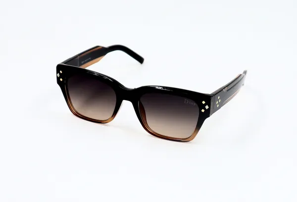 SwamiRaj_EyeWorld_Premium_Branded_Sunglasses_with_Stylish_Rich_Looking_UV_Protected_Polycarbonate_Lens_(2345_Black_&_Brown)