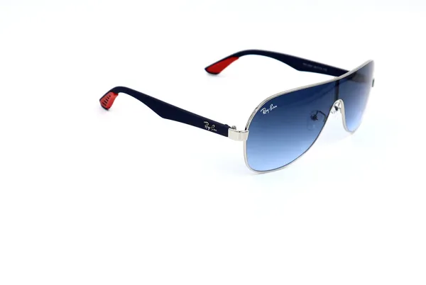 SwamiRaj_EyeWorld_One_Piece_Premium_Branded_Sunglasses_with_Stylish_Rich_Looking_UV_Protected_Polycarbonate__Lens_for_Men_&_Women_(R.B._1988_Silver_with_Blue)