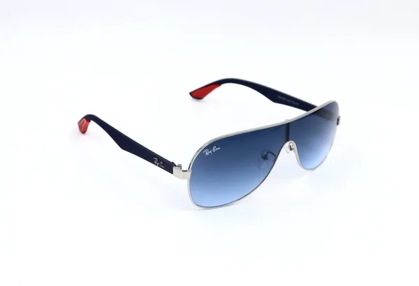 SwamiRaj_EyeWorld_One_Piece_Premium_Branded_Sunglasses_with_Stylish_Rich_Looking_UV_Protected_Polycarbonate__Lens_for_Men_&_Women_(R.B._1988_Silver_with_Blue)