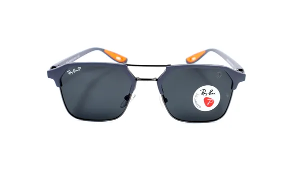 SwamiRaj_EyeWorld_Flat,_Medium,_Polarized_Full_Black_Lens,_Matt_Grey_Frame,_Unisex