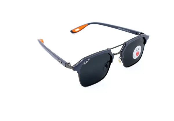 SwamiRaj_EyeWorld_Flat,_Medium,_Polarized_Full_Black_Lens,_Matt_Grey_Frame,_Unisex