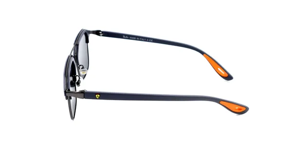 SwamiRaj_EyeWorld_Flat,_Medium,_Polarized_Full_Black_Lens,_Matt_Grey_Frame,_Unisex