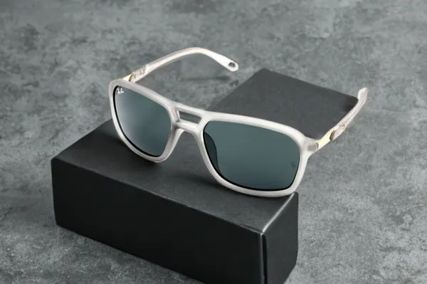 SwamiRaj_EyeWorld_Latest_Collection_Premium_Sunglasses_with_Soft_Rubber_Finished_Frame_&_UV_Protected_Black_Glass_(_4329_Grey_with_Black)