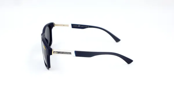 SwamiRaj_EyeWorld_Sporty_Sunglasses_with_Stylish_Rich_Looking_UV_Protected_Polarized_Sunglasses_for_Men_&_Women_(_68079_Navy_Blue)