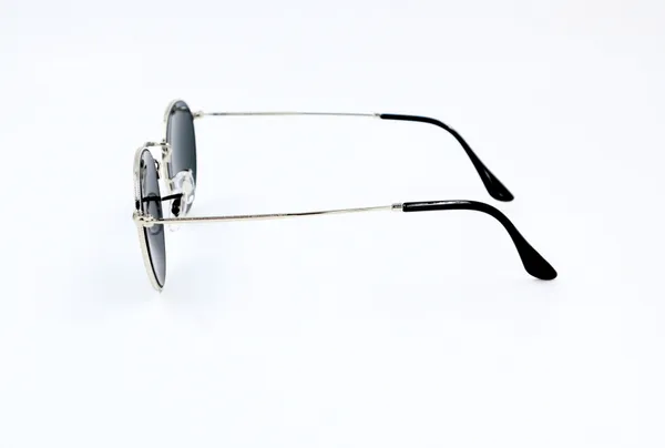 SwamiRaj_EyeWorld_Round,_Medium,_UV_Protected_B2_Black_Glass_Lens,_Glossy_Silver_Titanium_Frame,_Unisex