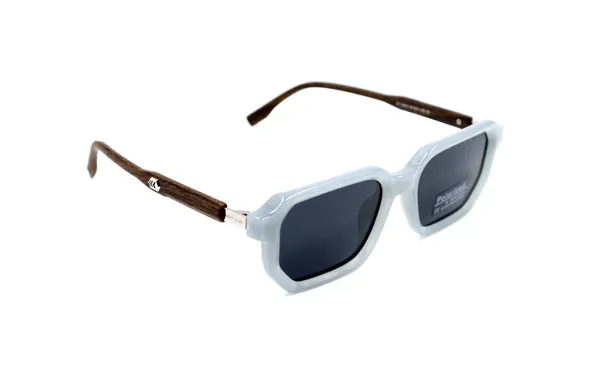 SwamiRaj_EyeWorld_Latest_Pestal_Grey_Polarized_Sunglasses_with_Wooden_Textured_Temples