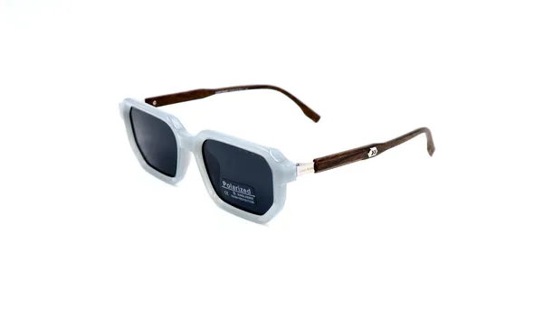 SwamiRaj_EyeWorld_Latest_Pestal_Grey_Polarized_Sunglasses_with_Wooden_Textured_Temples