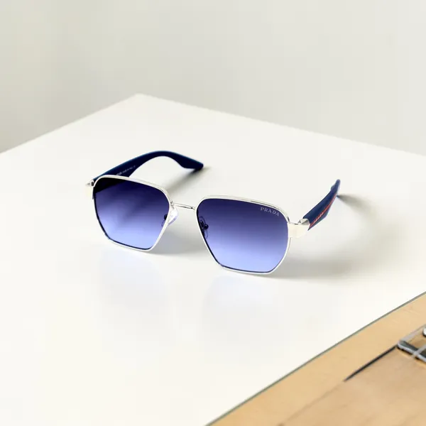 SwamiRaj_EyeWorld_Premium_Branded_Sunglasses_with_Stylish_Rich_Looking_UV_Protected_Polycarbonate_Lens_(T0978_Silver_with_Blue)