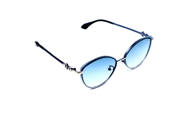 New_Cateye_Sunglass_From_SwamiRaj_EyeWorld_with_Matt_Blue_&_Silver_Titanium_Metal_Frame_and_UV_Protected_Unbreakable_Polycarbonate_Dual_Shaded_Lens_-_Premium_CHANEL_1st_Copy_Sunglass_for_Women_(CHANEL_2585_Blue)