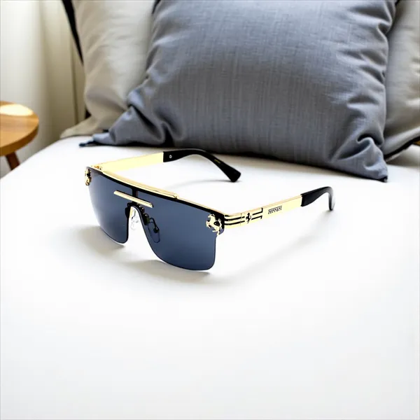 SwamiRaj_EyeWorld_Flat_One_Piece__Sunglass_for_Men_for_Rich_Looking_Golden_Frame_&_UV_Protected_Unbreakable_Polycarbonate_Lens