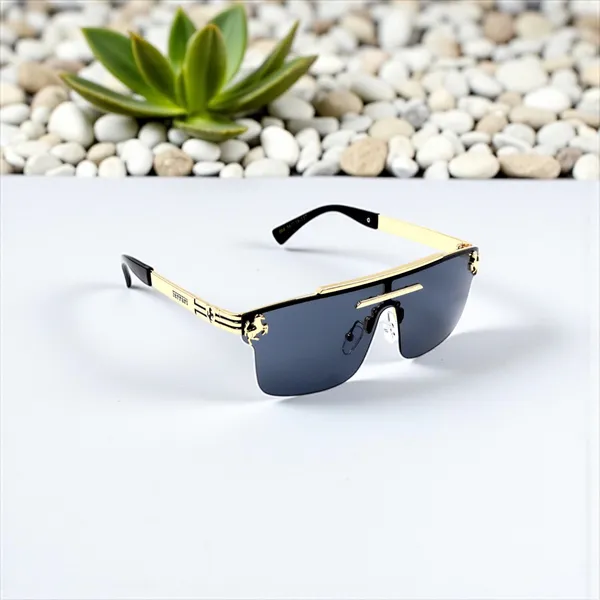 SwamiRaj_EyeWorld_Flat_One_Piece__Sunglass_for_Men_for_Rich_Looking_Golden_Frame_&_UV_Protected_Unbreakable_Polycarbonate_Lens