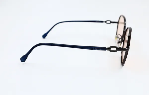 SwamiRaj_EyeWorld_Hexagon_Sunglasses_(Titanium_Frame,_Dual_Shaded_Polycarbonate_Lens,_UV_Protected)_(Pink)