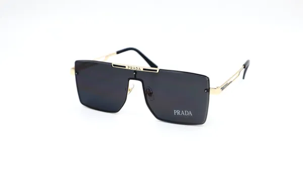 SwamiRaj_EyeWorld_One_Piece_Premium_Branded_Sunglasses_with_Stylish_Rich_Looking_UV_Protected_Polycarbonate_Lens_for_Men_&_Women_(24029_Golden_with_Black_)