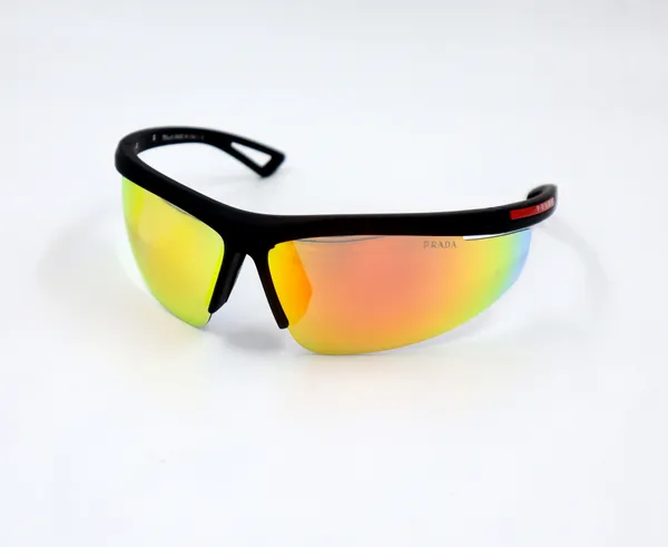 SwamiRaj_EyeWorld_Sporty_Sunglasses_with_Stylish_Rich_Looking_&_UV_Protected_Mercury_Lens_for_Men_(WB1979_)