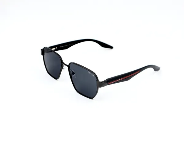 SwamiRaj_EyeWorld_Premium_Branded_Sunglasses_with_Stylish_Rich_Looking_UV_Protected_Polycarbonate_Lens_for_Men_&_Women_(T0978_Black)
