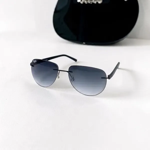 SwamiRaj_EyeWorld_Rimless_Aviator_Sunglasses_For_Men_&_Women_With_Very_Light_Weight_Titanium_Frame_&_UV_Protected_Polycarbonate_Lens_(RB_8687_Black_D.C.)