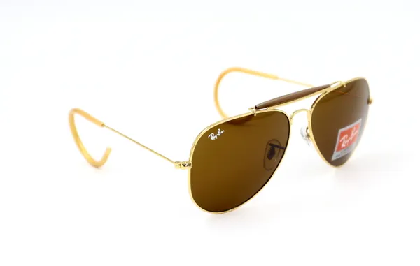 SwamiRaj_EyeWorld_Outdoorsman_Aviator_Sunglass_Glass_Fitted_Sunglasses_For_Men_&_Women_With_Very_Light_Weight_Titanium_Frame_&_UV_Protected_B2_Glass_Lens