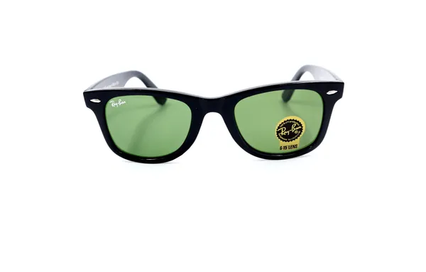SwamiRaj_EyeWorld_Wayfarer,_Medium,_UV_Protected_B2_Green_Glass_Lens,_Glossy_Frame,_Unisex