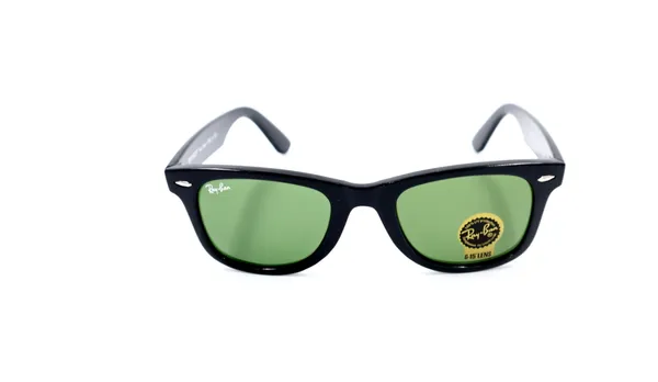 SwamiRaj_EyeWorld_Wayfarer,_Medium,_UV_Protected_B2_Green_Glass_Lens,_Glossy_Frame,_Unisex