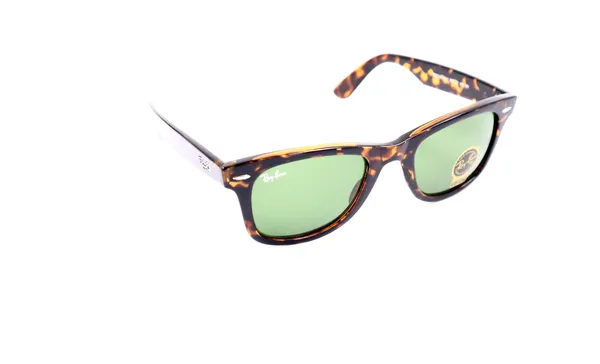 SwamiRaj_EyeWorld_Wayfarer_Sunglasses,_Medium,_UV_Protected_B2_Green_Glass_Lens,_Glossy_Animal-Print_Frame_(Tiger_Brown)