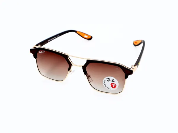 SwamiRaj_EyeWorld_Flat,_Medium,_Polarized_Brown_Shaded_Lens,_Matt_Frame,_Unisex