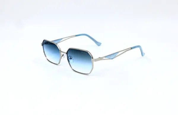 SwamiRaj_EyeWorld_Hexagonal_Premium_Branded_Sunglasses_with_Stylish_Rich_Looking_UV_Protected_Dual_Shaded_Polycarbonate_Lens_for_Men_&_Women_(_C1332_Silver_with_Blue)