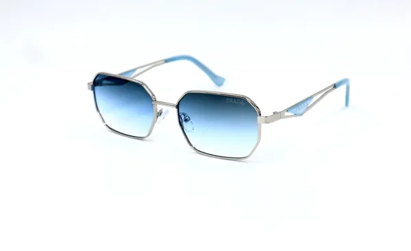 SwamiRaj_EyeWorld_Hexagonal_Premium_Branded_Sunglasses_with_Stylish_Rich_Looking_UV_Protected_Dual_Shaded_Polycarbonate_Lens_for_Men_&_Women_(_C1332_Silver_with_Blue)
