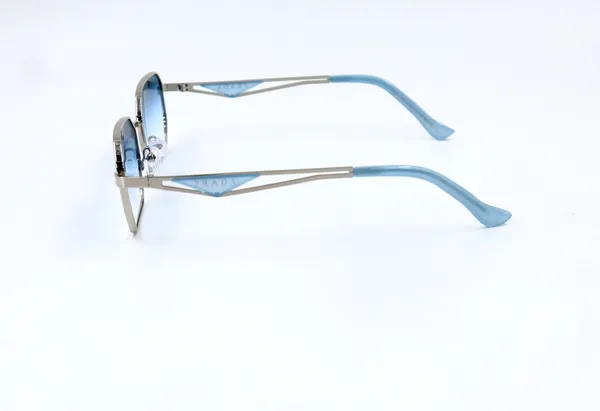 SwamiRaj_EyeWorld_Hexagonal_Premium_Branded_Sunglasses_with_Stylish_Rich_Looking_UV_Protected_Dual_Shaded_Polycarbonate_Lens_for_Men_&_Women_(_C1332_Silver_with_Blue)