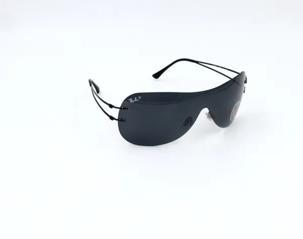 SwamiRaj_EyeWorld_One_Piece_Premium_Branded_Sunglasses_with_Stylish_Rich_Looking_UV_Protected_Polarized_Lens_for_Men_&_Women
