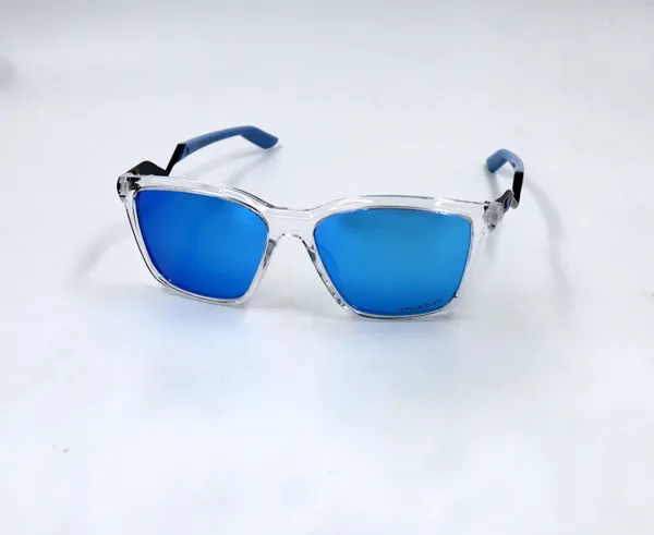 SwamiRaj_EyeWorld_Premium_Branded_Sporty_Sunglass_with_Transparent_Acetate_frame_with_Sky_Blue_Mercury_&_Rubber_Grip_UV_Protected_Sunglass_with_Mercury_Lens_for_Men_&_Women_(OX_8191_Aqua_Mercury)