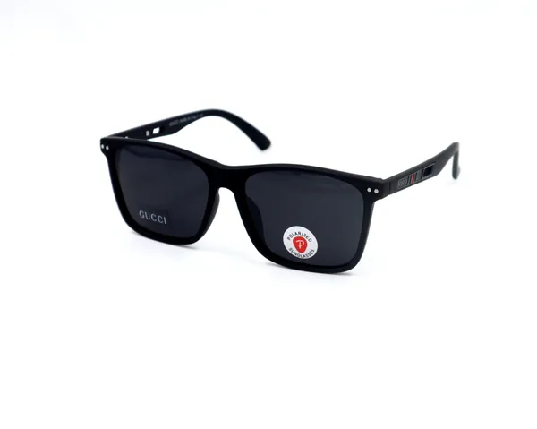 SwamiRaj_EyeWorld_Premium_Branded_Sunglasses_with_Stylish_Rich_Looking_UV_Protected_Polarized_Sunglasses_for_Men_&_Women(_GG_2526__Black)