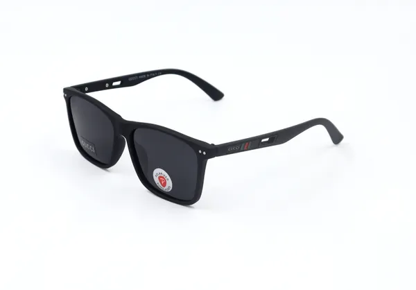 SwamiRaj_EyeWorld_Premium_Branded_Sunglasses_with_Stylish_Rich_Looking_UV_Protected_Polarized_Sunglasses_for_Men_&_Women(_GG_2526__Black)