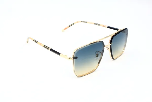 SwamiRaj_EyeWorld_Premium_Branded_Sunglasses_with_Stylish_Rich_Looking_UV_Protected_Polycarbonate_Lens_for_Men_&_Women_(23066_)