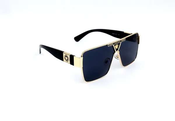 SwamiRaj_EyeWorld_Premium_Branded_Sunglasses_with_Stylish_Rich_Looking_UV_Protected_Polycarbonate__Lens_for_Men_&_Women._(_VS_8235_Golden_with_Black)