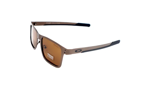 SwamiRaj_EyeWorld_Sporty_Sunglass_with_Black_Frame_&_Red_Rubber_Grip,__Stylish_Rich_Looking_UV_Protected_Polarized_Sunglasses_for_Men_&_Women_(4123_Brown_Full)