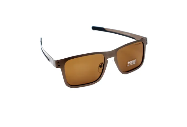 SwamiRaj_EyeWorld_Sporty_Sunglass_with_Black_Frame_&_Red_Rubber_Grip,__Stylish_Rich_Looking_UV_Protected_Polarized_Sunglasses_for_Men_&_Women_(4123_Brown_Full)