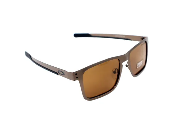 SwamiRaj_EyeWorld_Sporty_Sunglass_with_Black_Frame_&_Red_Rubber_Grip,__Stylish_Rich_Looking_UV_Protected_Polarized_Sunglasses_for_Men_&_Women_(4123_Brown_Full)