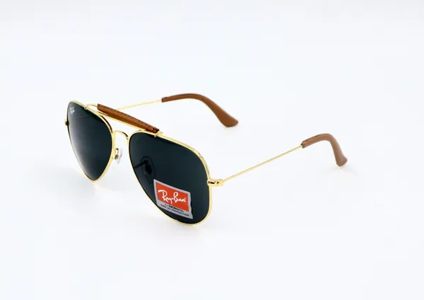 SwamiRaj_EyeWorld__Aviator_Glass_Fitted_Sunglasses_For_Men_&_Women_With_Very_Light_Weight_Titanium_Frame_&_UV_Protected_B2_Glass_Lens._(RB_3422_Golden_with_Black)