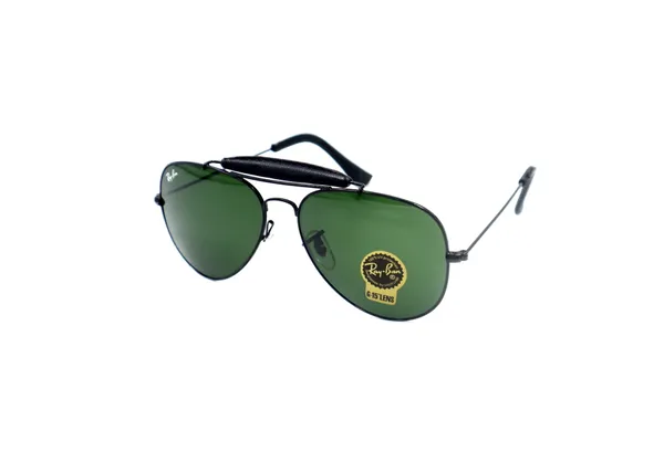 SwamiRaj_EyeWorld__Aviator_Glass_Fitted_Sunglasses_For_Men_&_Women_With_Very_Light_Weight_Titanium_Frame_&_UV_Protected_B2_Glass_Lens._(RB_3422__Black_with_Green)