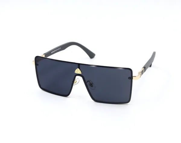 SwamiRaj_EyeWorld__One_Piece__Premium_Branded_Sunglasses_with_Stylish_Rich_Looking_UV_Protected_Polycarbonate_Lens__for_Men_&_Women__(24015_Golden_with_Black_)