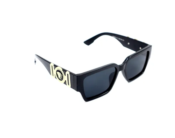SwamiRaj_EyeWorld_Premium_Branded_Sunglasses_with_Stylish_Rich_Looking_UV_Protected_Sunglasses_(VE_4461_Black)