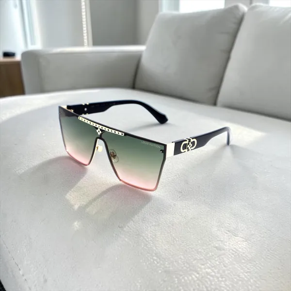 SwamiRaj_EyeWorld_One_Piece__Premium_Branded_Sunglasses_with_Stylish_Rich_Looking_UV_Protected_Polycarbonate_Lens__for_Men_&_Women__(58523_Golden_with_Dual_Shaded_)