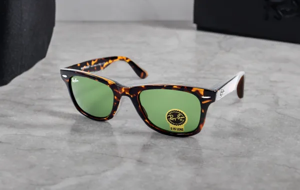 SwamiRaj_EyeWorld_Wayfarer_Sunglasses,_Medium,_UV_Protected_B2_Green_Glass_Lens,_Glossy_Animal-Print_Frame_(Tiger_Brown)
