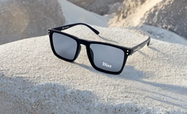 SwamiRaj_EyeWorld_Square_Sunglasses,_Medium,_Polarized_UV_Lens,_Soft_Rubber_Finish,_Lightweight_Frame_(_Black_full)
