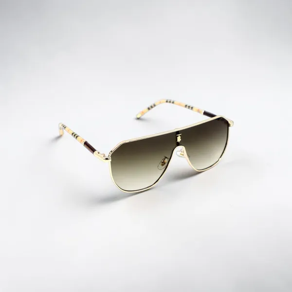 Burberry_One_Piece_Premium_Branded_Sunglasses_with_Stylish_Rich_Looking_UV_Protected_Polycarbonate_Lens_for_Men_&_Women_Burberry_First_Copy