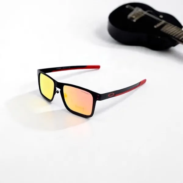 SwamiRaj_EyeWorld_Sporty_Sunglass_with_Black_Frame_&_Red_Rubber_Grip,__Stylish_Rich_Looking_UV_Protected_Polarized_Sunglass_with_Red_Mercury_for_Men_&_Women_(4123_Red_Mercury)
