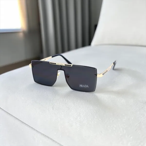 SwamiRaj_EyeWorld_One_Piece_Premium_Branded_Sunglasses_with_Stylish_Rich_Looking_UV_Protected_Polycarbonate_Lens_for_Men_&_Women_(24029_Golden_with_Black_)