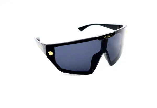 SwamiRaj_EyeWorld_Broad_One_piece_Sunglasses_(Glossy_Finish_Frame,_Polycarbonate_Lens,_UV_Protected)_(Black)_|